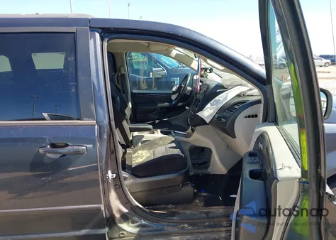 2014 Dodge Grand Caravan Sxt/Sxt 30Th Anniversary z USA, uszkodzony, nr VIN 2C4RDGCG0ER321479